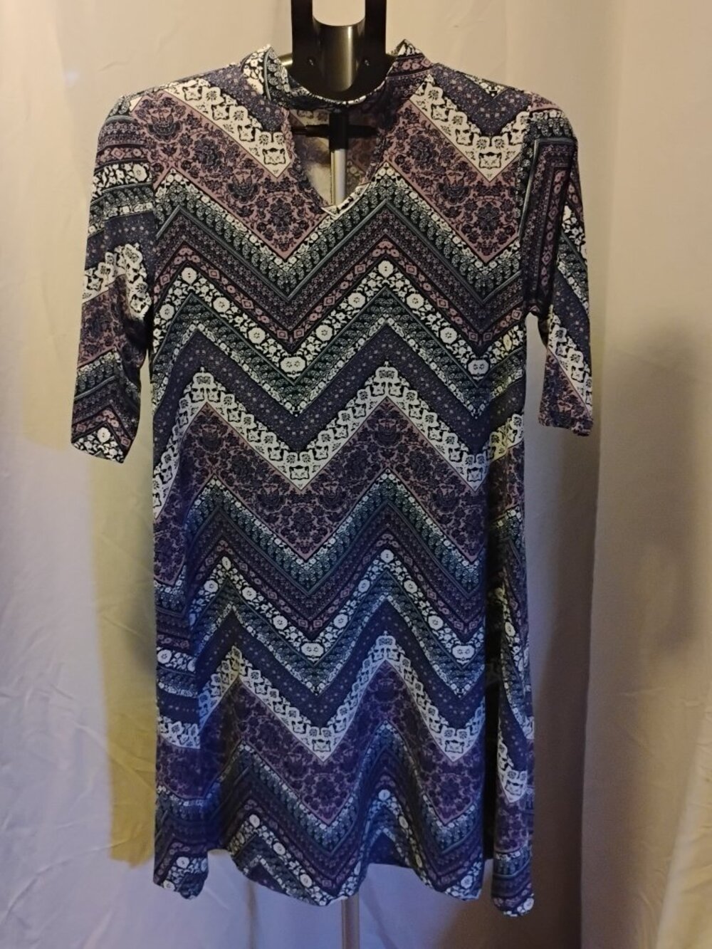 Joe Boxer Purple Bandana Print Keyhole Neck Dress L